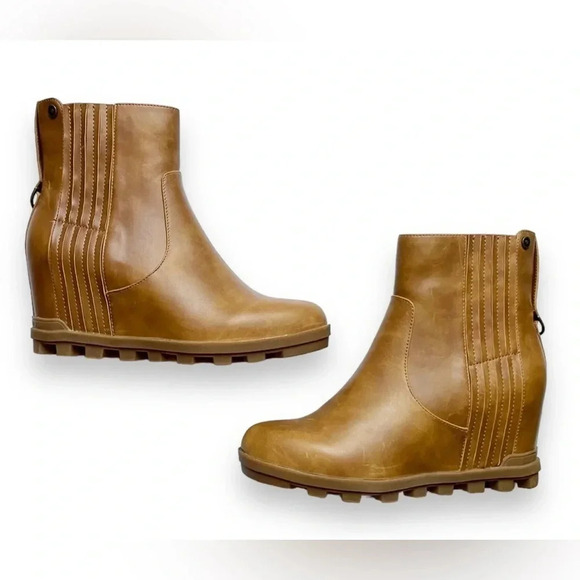 NEW Yellowbox Cristoff Wedge Booties - Picture 1 of 5